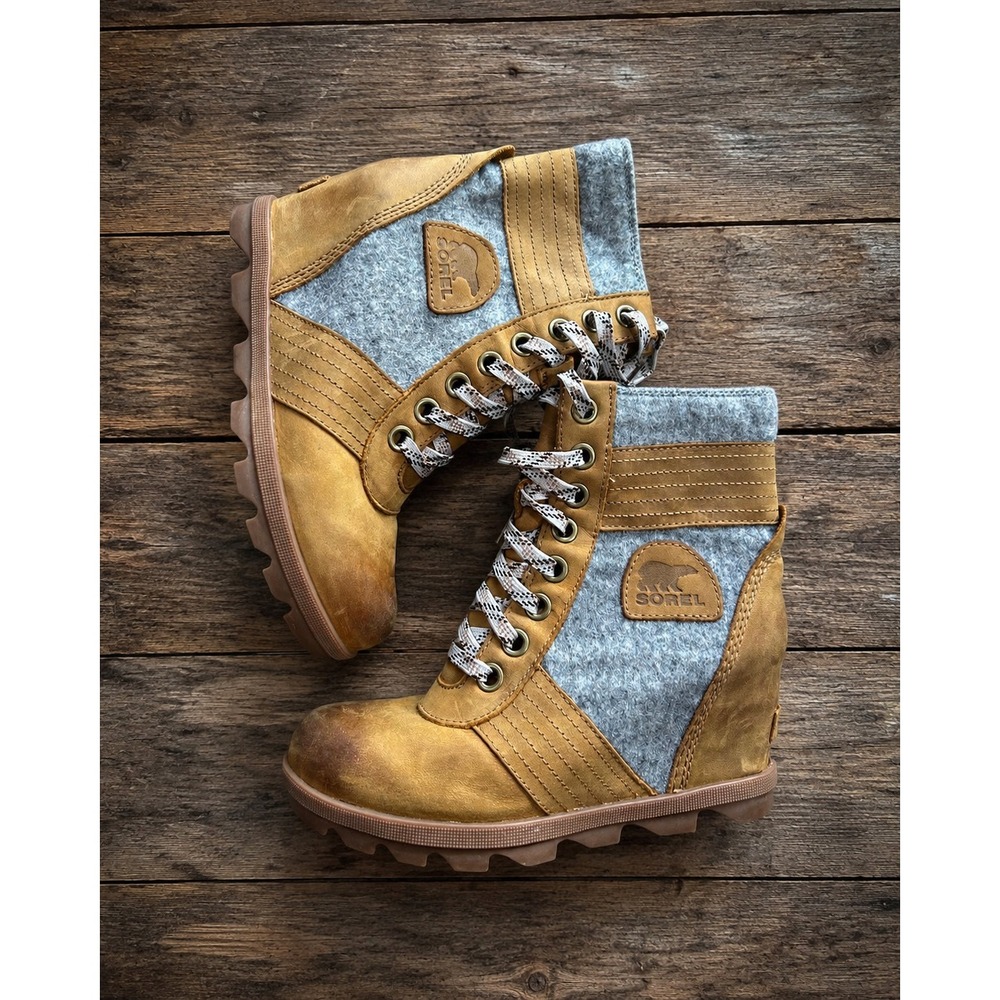 Sorel Lexie Wedge Heel Boots Lace Up Winter Fall Cabin Apres Ski Chic Preppy 7